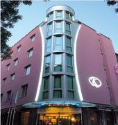 Art Plaza Hotel