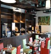 Kyriad Design Enzo Reims Tinqueux