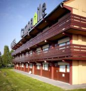 Campanile ROISSY -Saint Witz