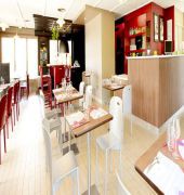 Hôtel Restaurant Campanile Salon-de-Provence