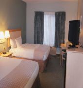La Quinta Inn & Suites Newport