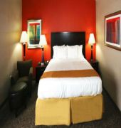 Holiday Inn Express Toledo North