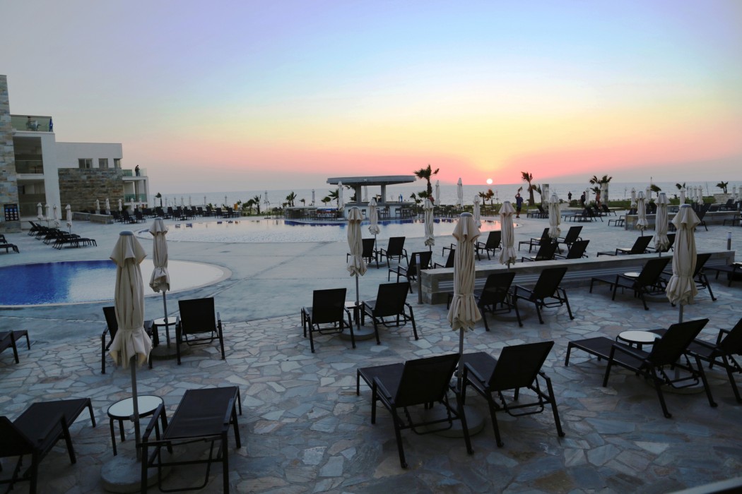 Amphora Hotel & Suites