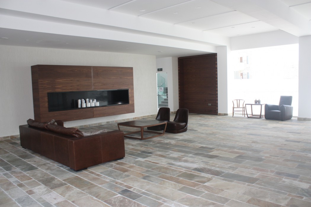 Amphora Hotel & Suites