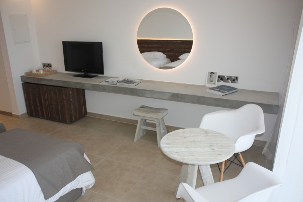 Amphora Hotel & Suites