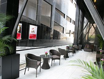 Ramada Hotel and Suites Ajman