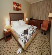 Viana Hotel