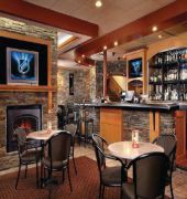 Days Hotel & Suites by Wyndham Lloydminster