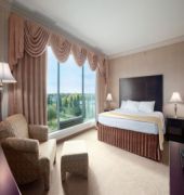 Days Hotel & Suites by Wyndham Lloydminster
