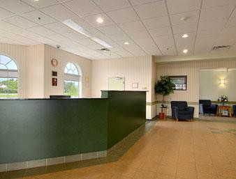 Super 8 by Wyndham Swan River MB
