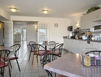 Super 8 Taber