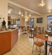 Super 8 by Wyndham Trois-Rivieres