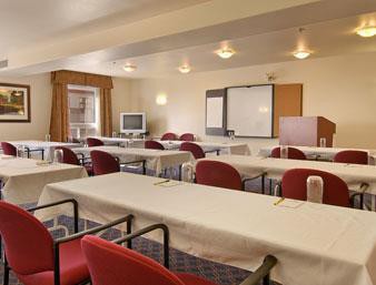 Super 8 by Wyndham Trois-Rivieres