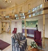 Super 8 by Wyndham Mt Hope Hamilton Intl Arpt ON