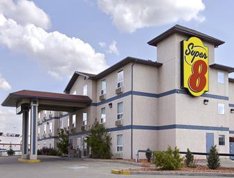 Super 8 Whitecourt