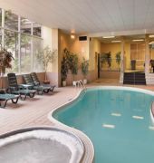 Super 8 Niagara Falls Ontario
