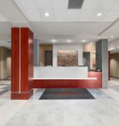 Viscount Gort Hotel
