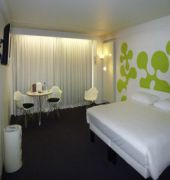 THE WHITE HOTEL