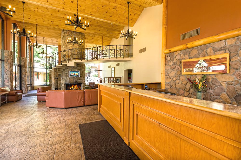 River Terrace Resort and Convention Center
