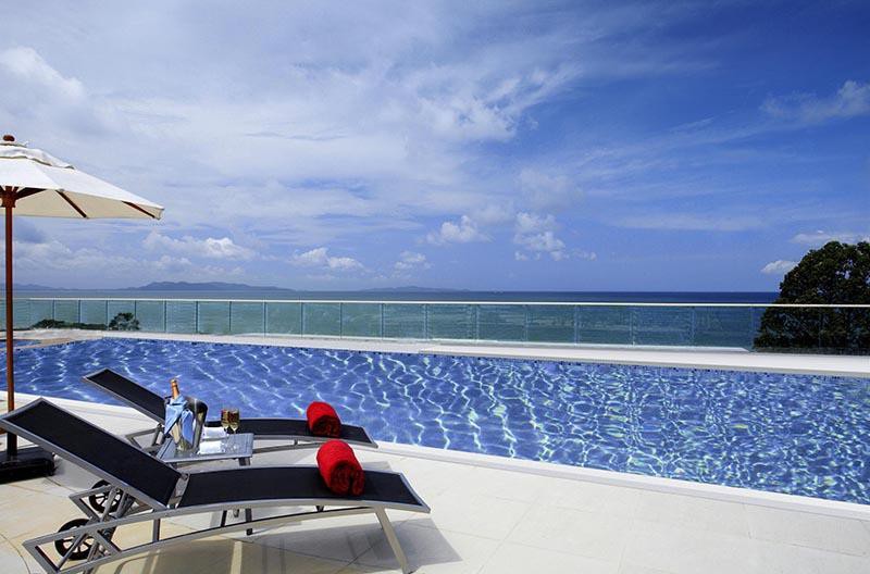 Centara Grand Phratamnak Pattaya