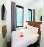 Tune Hotel - London, Liverpool Street