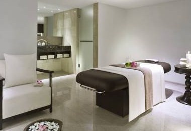 The Gateway Hotel