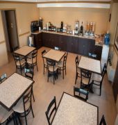 Maple Ridge Travelodge Hotel