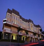 Best Western Plus San Pedro Hotel & Suites