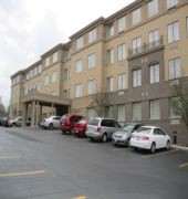 Best Western Plus Hannaford Inn & Suites