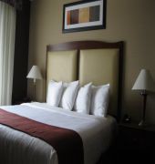 Best Western Plus Hannaford Inn & Suites