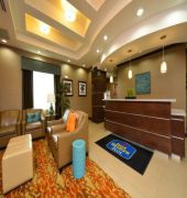 Best Western Plus Longhorn Inn & Suites