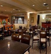 WINGATE INN GARDEN CITY