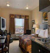 Ramada by Wyndham Pincher Creek