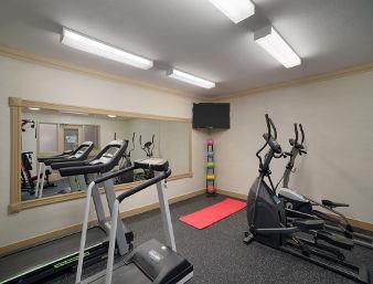 Days Inn & Suites by Wyndham Sault Ste. Marie ON