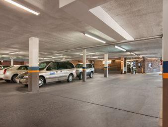Days Inn & Suites by Wyndham Sault Ste. Marie ON