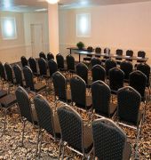 Days Inn & Suites by Wyndham Sault Ste. Marie ON