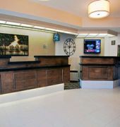 Days Inn & Suites by Wyndham Sault Ste. Marie ON