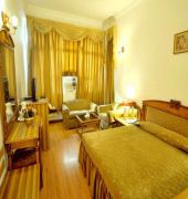HOTEL SOLITAIRE