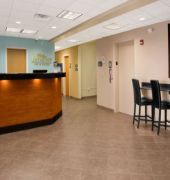 Baymont Inn & Suites - Jacksonville