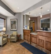 Baymont Inn & Suites Minot