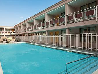 Ramada Rockville Centre
