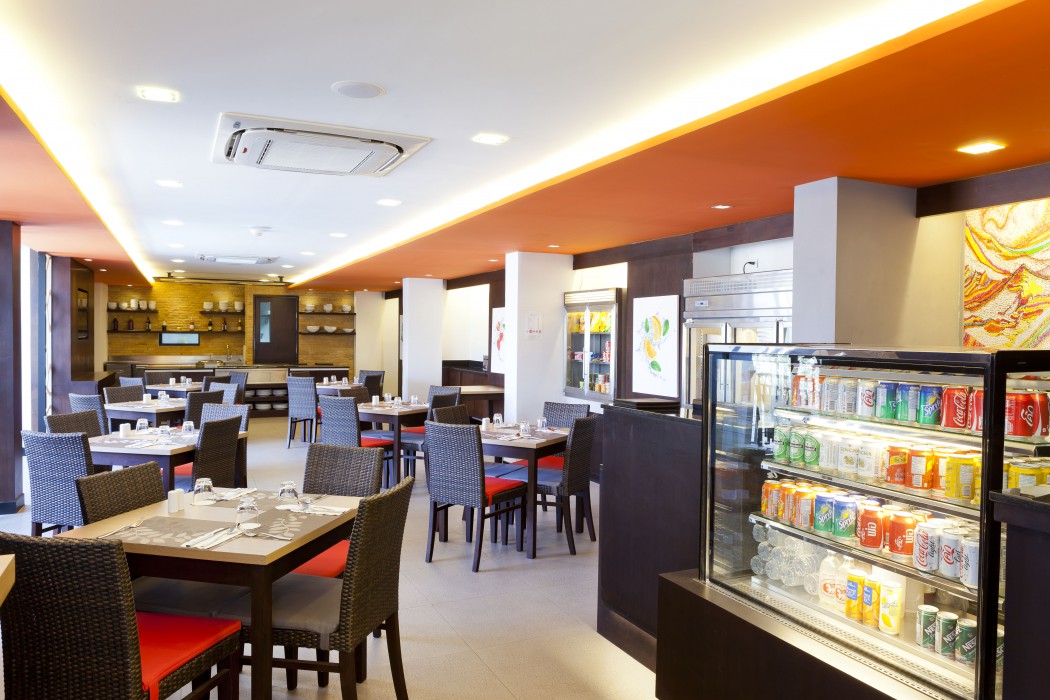 Eastin Easy Patong Phuket