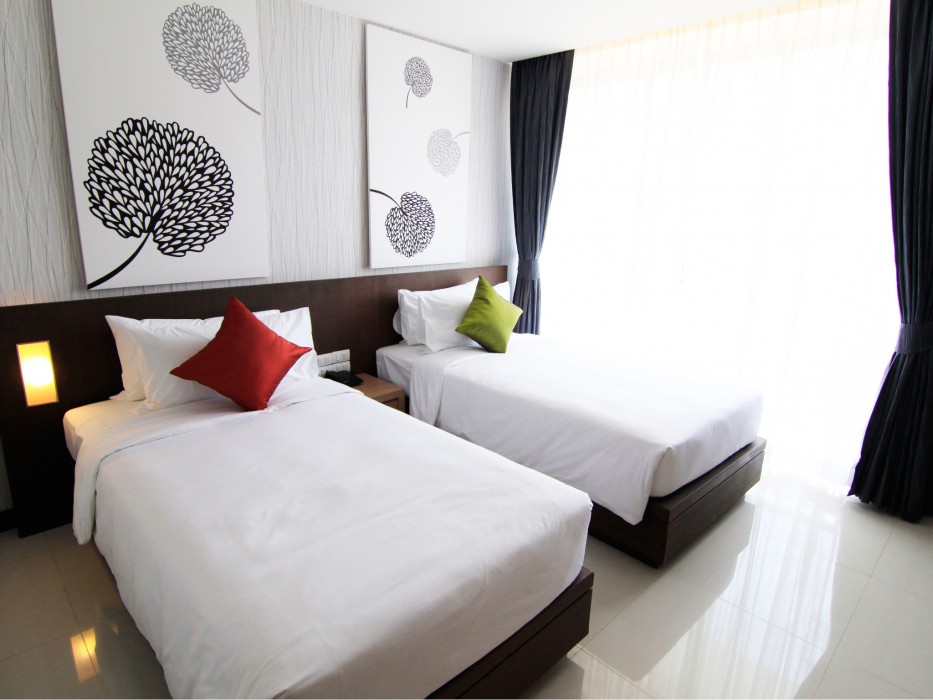 Eastin Easy Patong Phuket