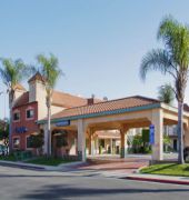 Lynwood Century Freeway Travelodge