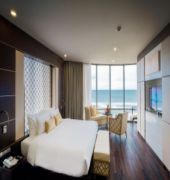 Holiday Beach Hotel