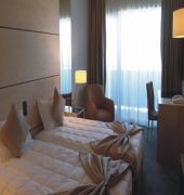VIP Executive Azores Hotel