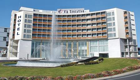 VIP Executive Azores Hotel