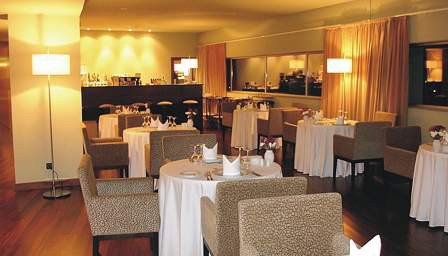 VIP Executive Azores Hotel