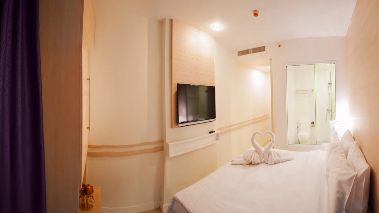 Mirage Patong Phuket Hotel